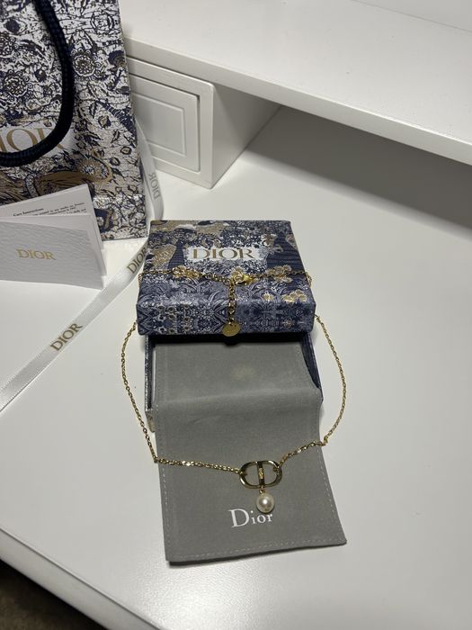 Lantisor Dior~Produs Nou