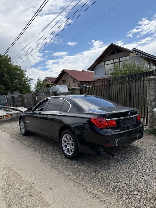 Dezmembrez BMW Seria 7 F01 F02 750Li 4.4 benzina biturbo interior ventilat incalzit camere 360 head up display cutie viteze 6hp Motor N63