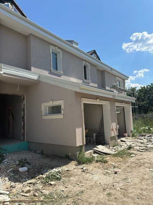 Продава се Къща в Пловдив, Коматево - 220 кв.м за 1410 €/кв.м - Снимка #11