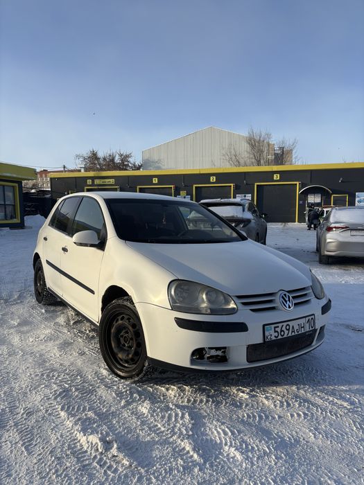 Гольф 5, 2,0 2007 год.