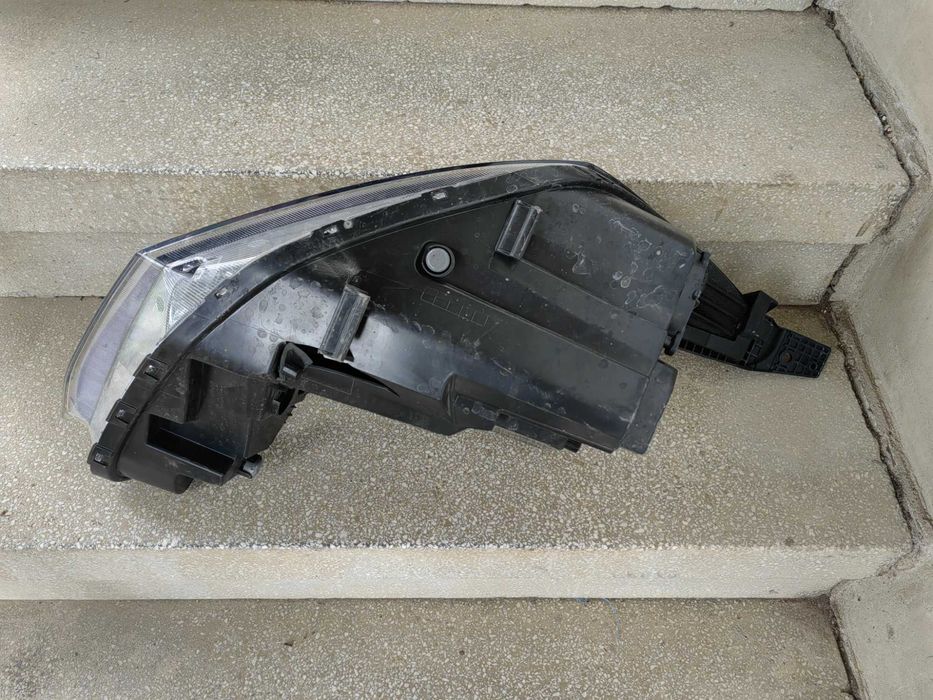 Фар Hyundai i20 2020 ляв/ Фар Хюндай И20 / Фар Hyundai i20 Оригинален