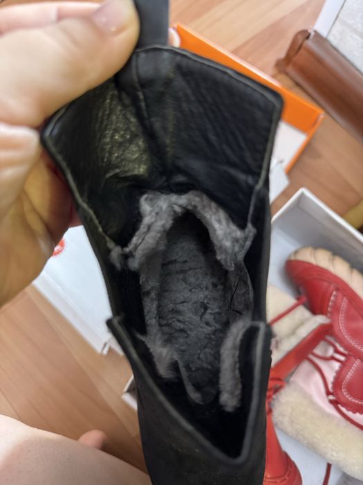 Продам новые сапоги натуралка