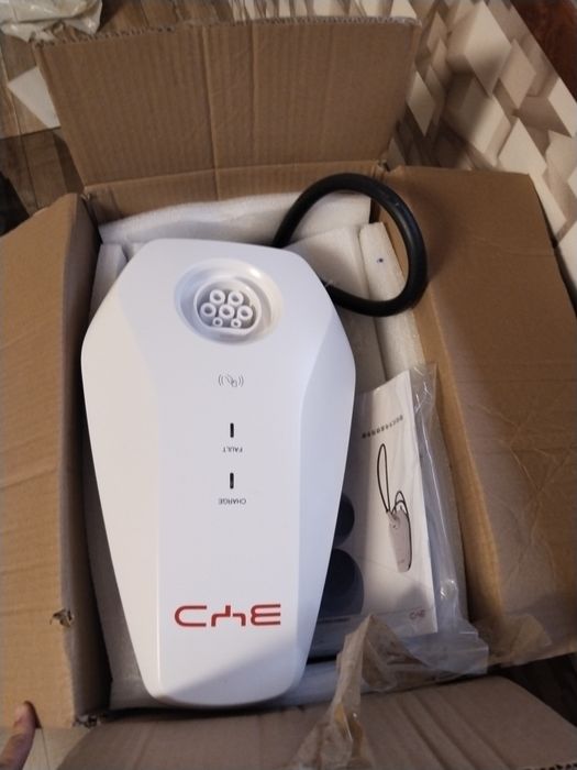 Продаётся зарядка на BYD 7kv новая