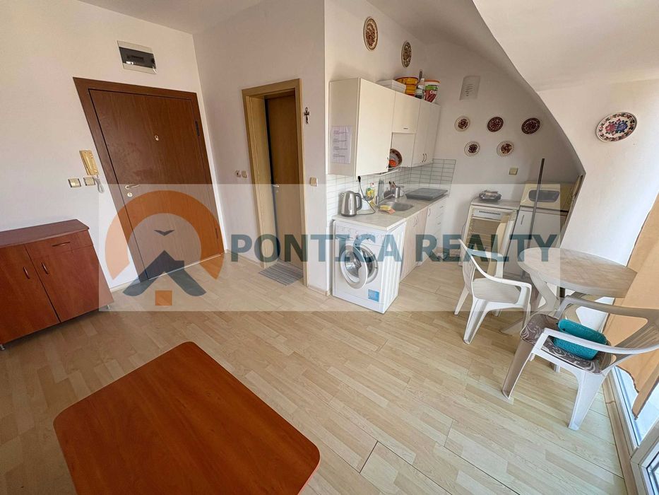 Двустаен апартамент в южната част на Слънчев Бряг