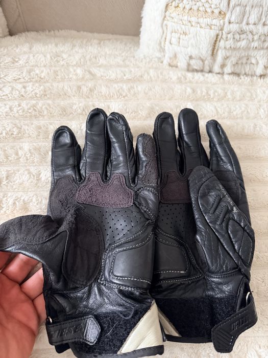 Dainese manusi moto