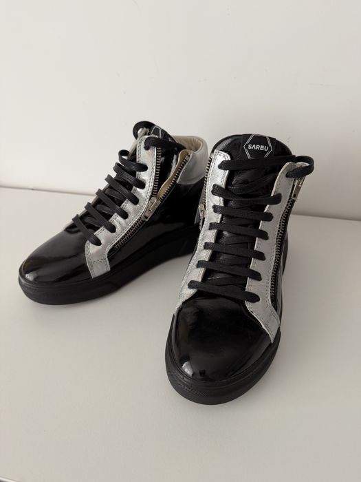 Sneakers sarbu atelier