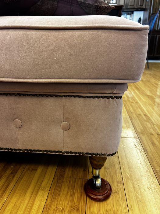 Set canapele model Chesterfield culoare roz pudra