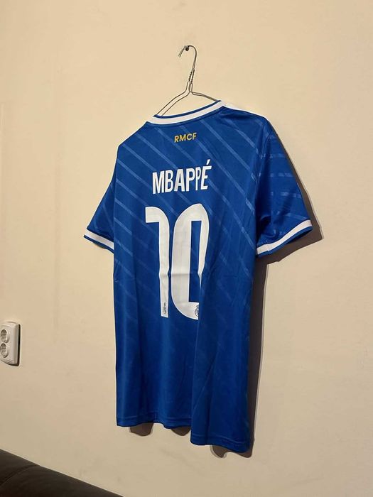 Тениска на Real Madrid с Mbappe и баджове на Шампионска Лига! - НОВА!