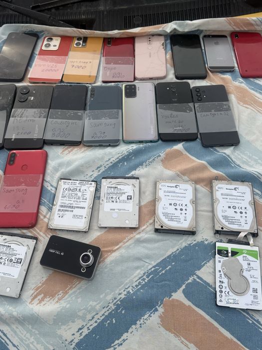 Продам телефоный разные.