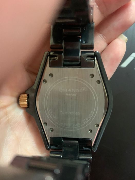 Женские часы Swarovski