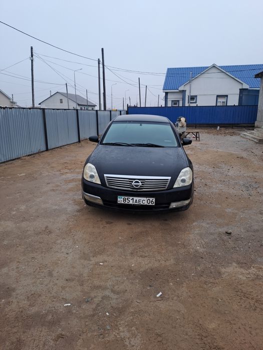 Машина сатамын Ниссан