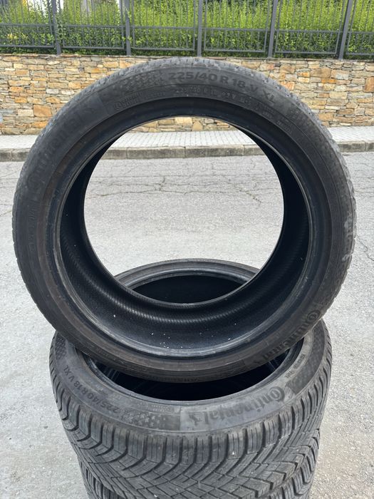 225/40/18 Continental  AllSeason Contact 2 DOT4124