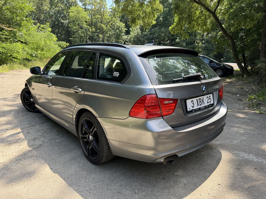 BMW 3 Series 2011 — imagine 3