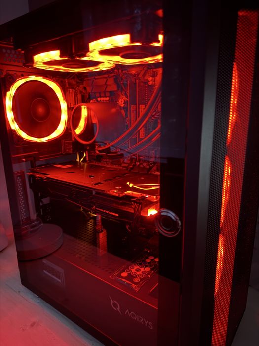 PC Gaming i5 8600K + GTX 1070 rog strix / 16gb / AIO / RGB