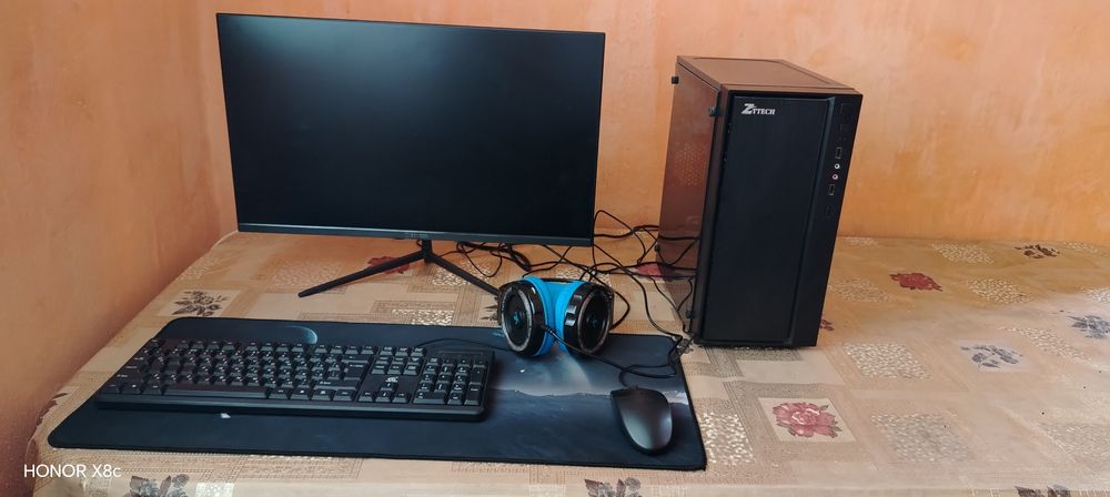 Kampyutr yangi 2 oy boldi