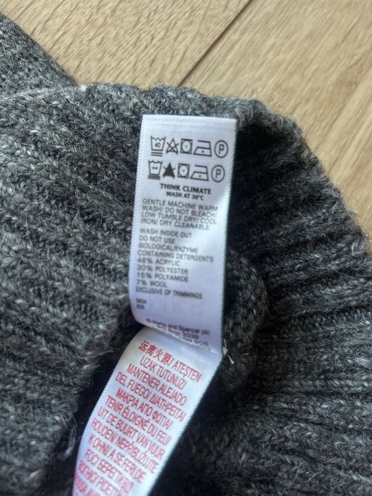 Pulover Mark&Spencer în stare foarte bună