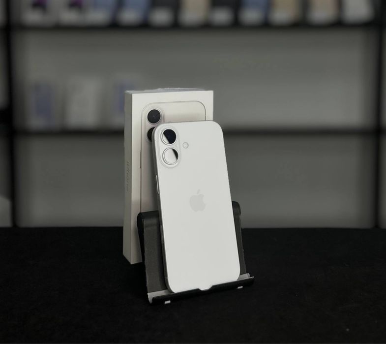 iPhone 17  (256 Gb)