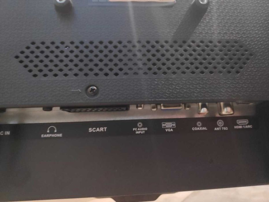 Телевизор Star-Light 32DM3501