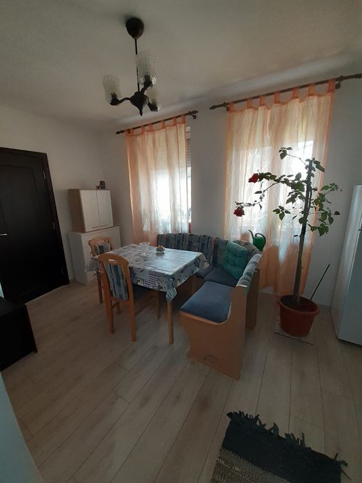Vand casa in Alunis