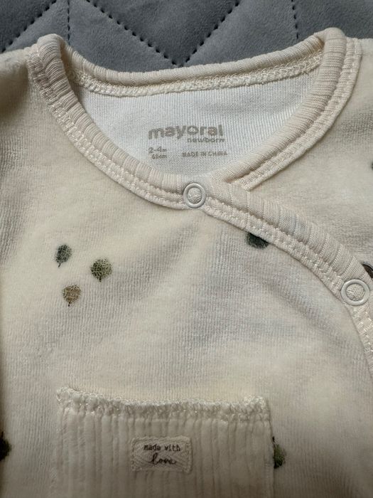 Нови дрехи Moyoral размер 2-4м