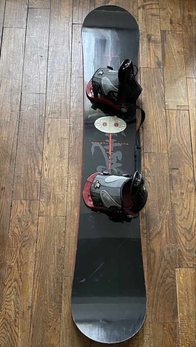 Placa snowboard nitro 163cm limited edition supernaturals