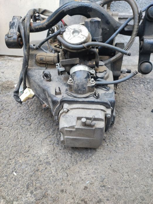 Мотор мопед скутер