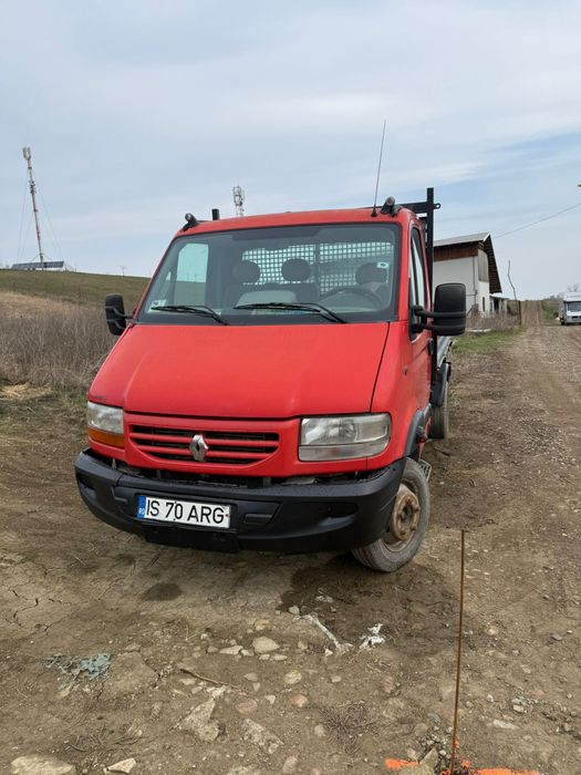 Vând Renault mascot