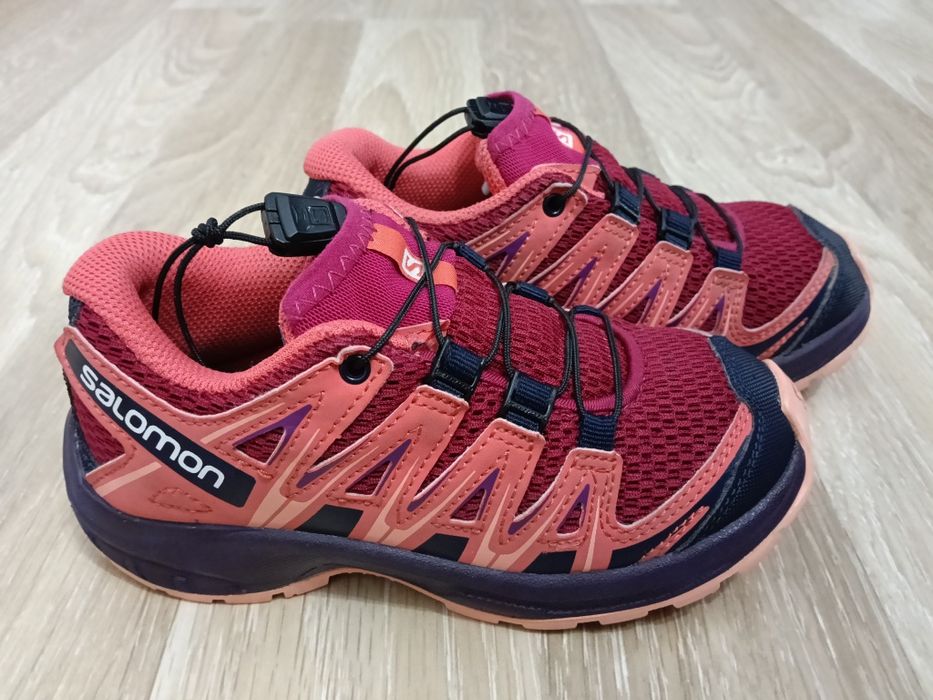 Adidași Salomon mărimea 31