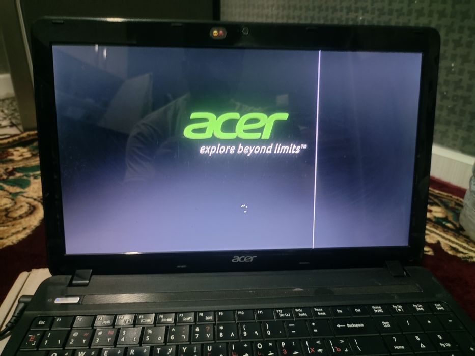 Noutbuk Acer 7 coray