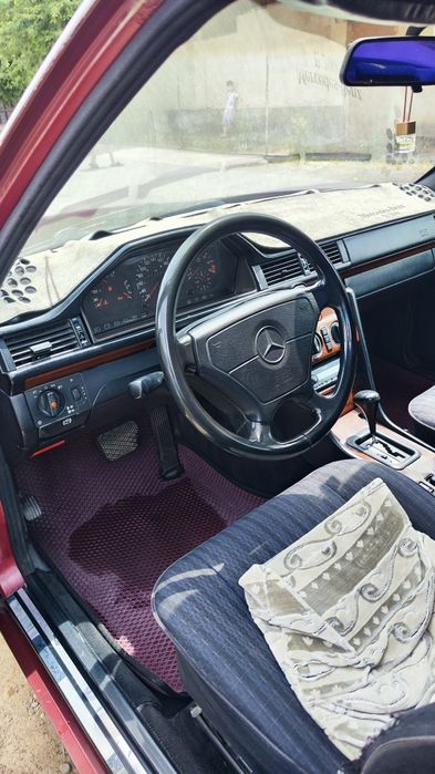 Мерседес w124 2.8л. 1993год АКПП