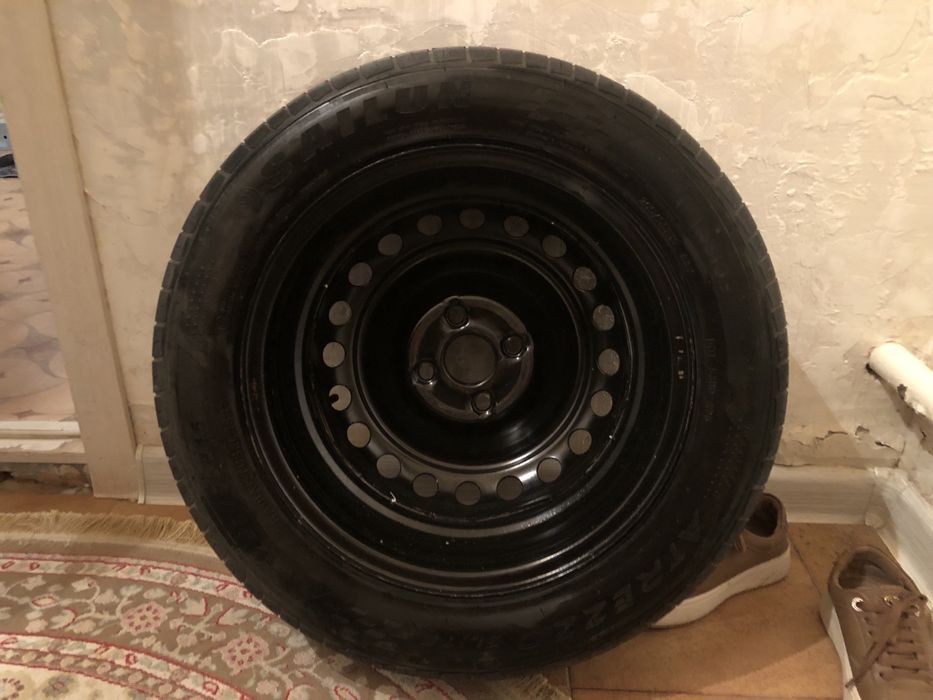 Диск покрышка комплект 15