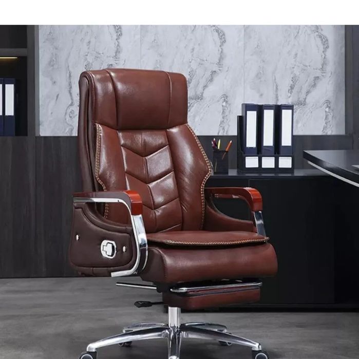 Офисное кресло для руководителя модель 808 А