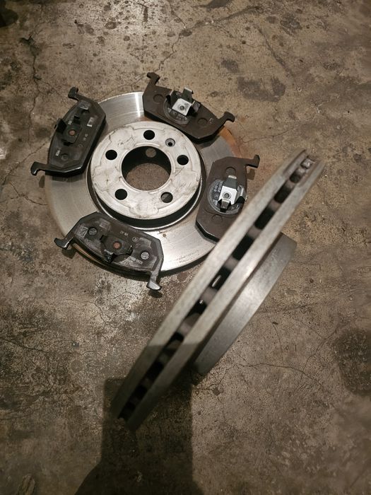 Discuri frana fata Skoda KamiQ,  Scala , Vw T-Cross , Polo , Seat Arona
