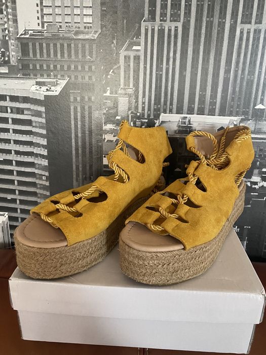 Sandale cu platforma Galbene din Piele Ecologica Intoarsa