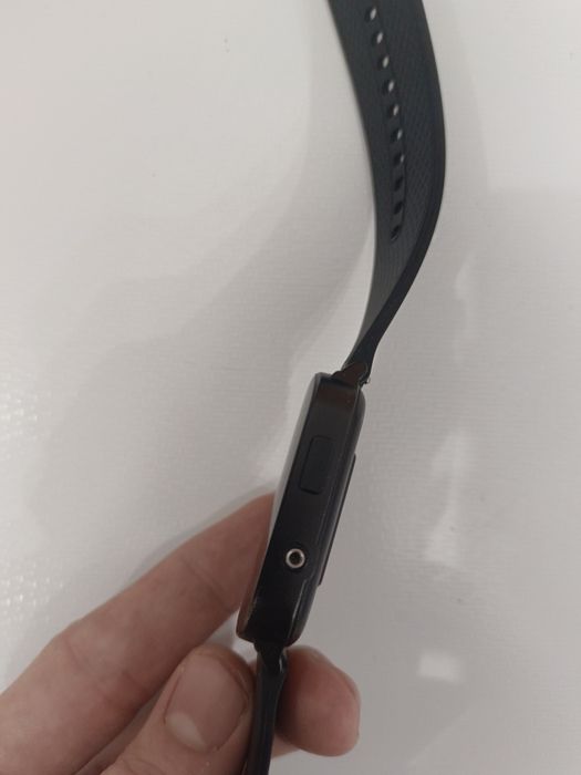 Электронные смарт-часы EP03