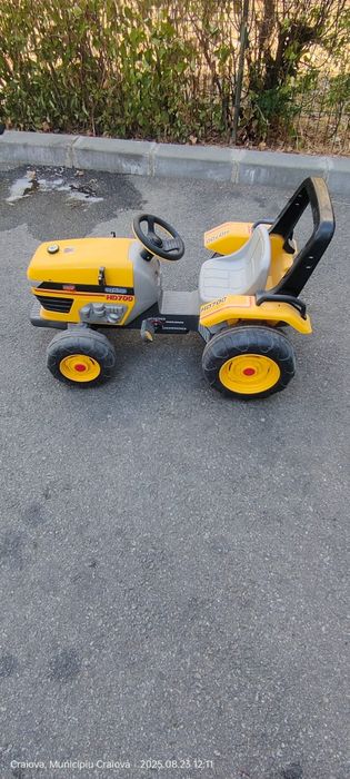 Tractor pedele copii