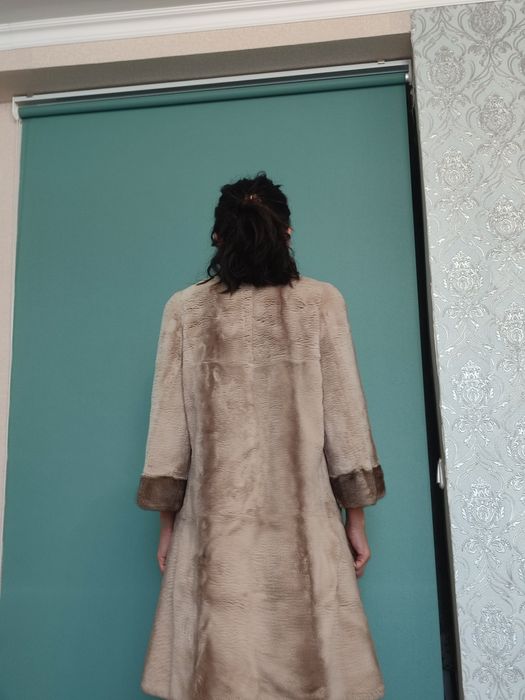 Продается шуба бобёр с норковым воротником