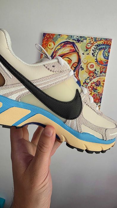 Nike - Zoom Vomero 5 - "Design By Japan"
