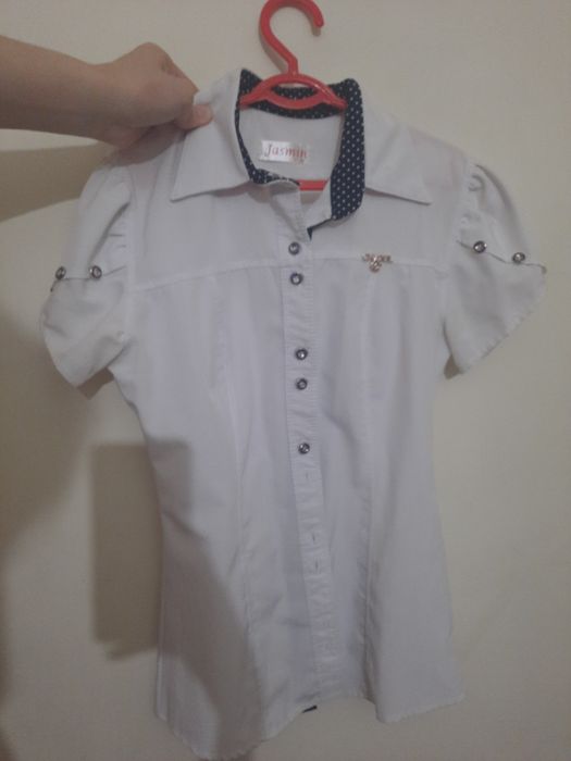 Школьные рубашки