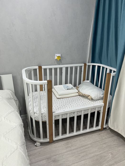 Срочно продам комод, кровать, стол