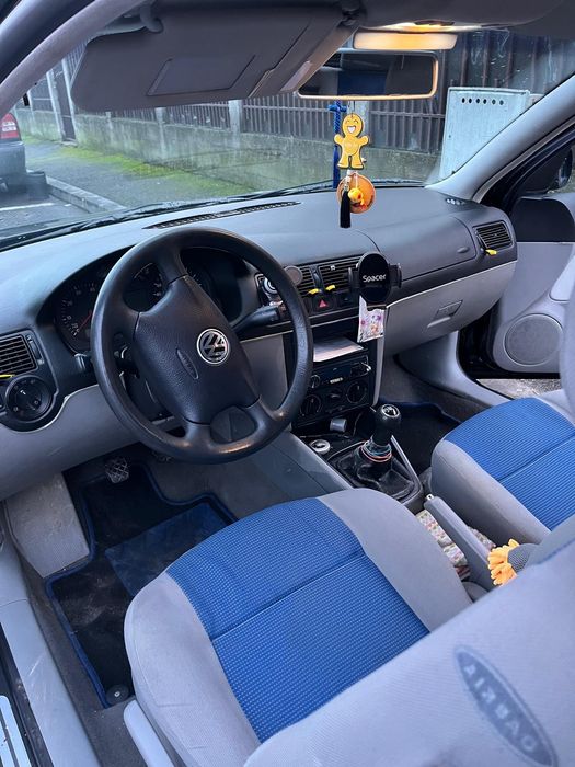 Vând golf 4 1.4 benzina