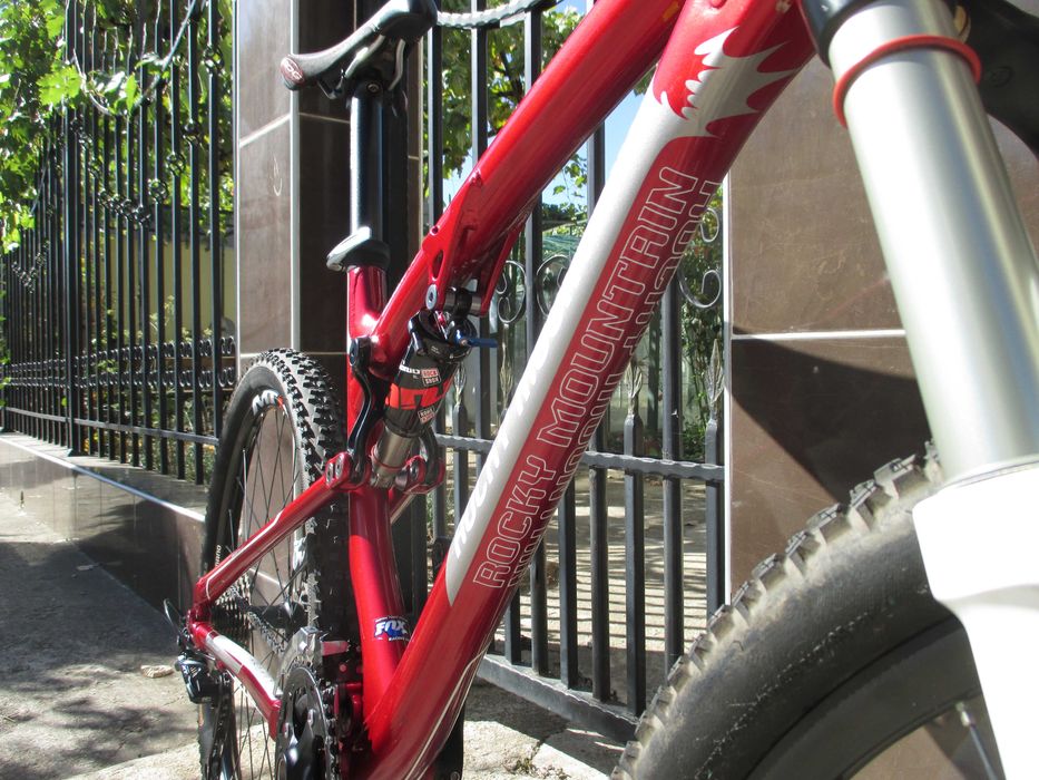 Rocky Mountain Element Cross Country