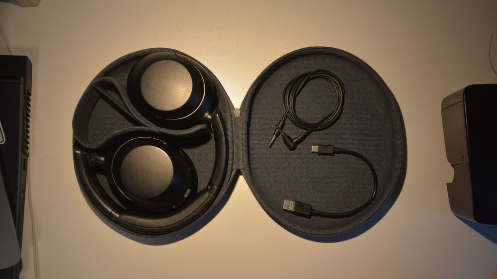 Sony WH-WB910N слушалки