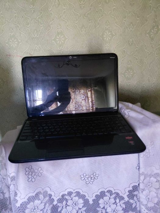 Ноутбук HP AMD VISION Radeon