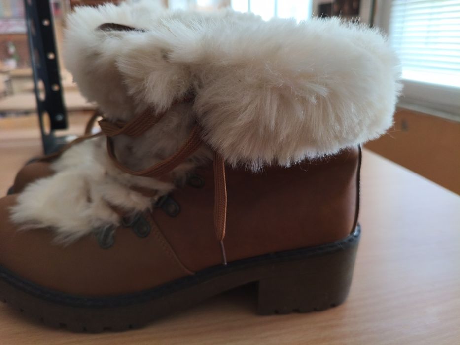 Топли боти с пух