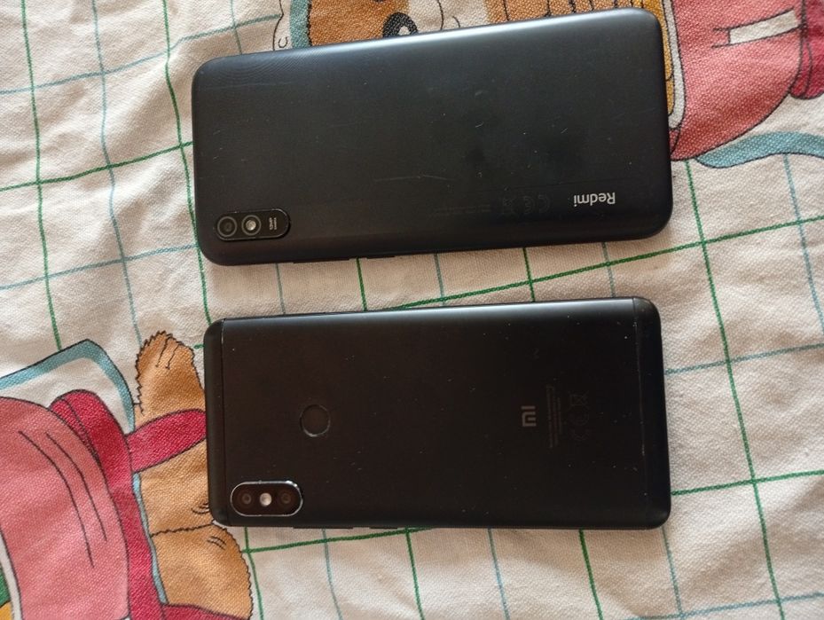Срочно продам 2 Телефона Редми 9а и Нот 5
