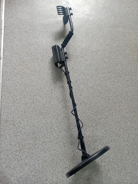 Металоискатель AR 944M