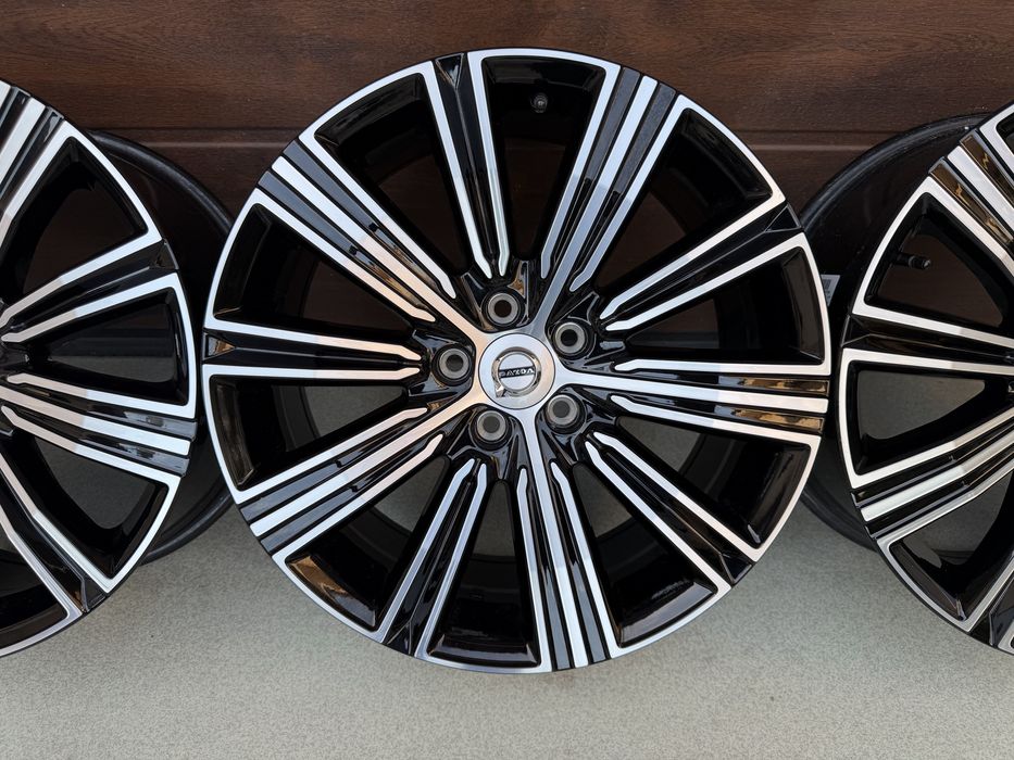 Jante 18 5x108 Originale Volvo XC90  XC60  XC40 V90 V60. S90. S60