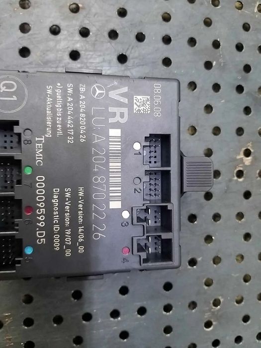 Modul usa dreapta fata mercedes c class w204 a2048702226