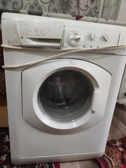Продаю стиралку на запчасти